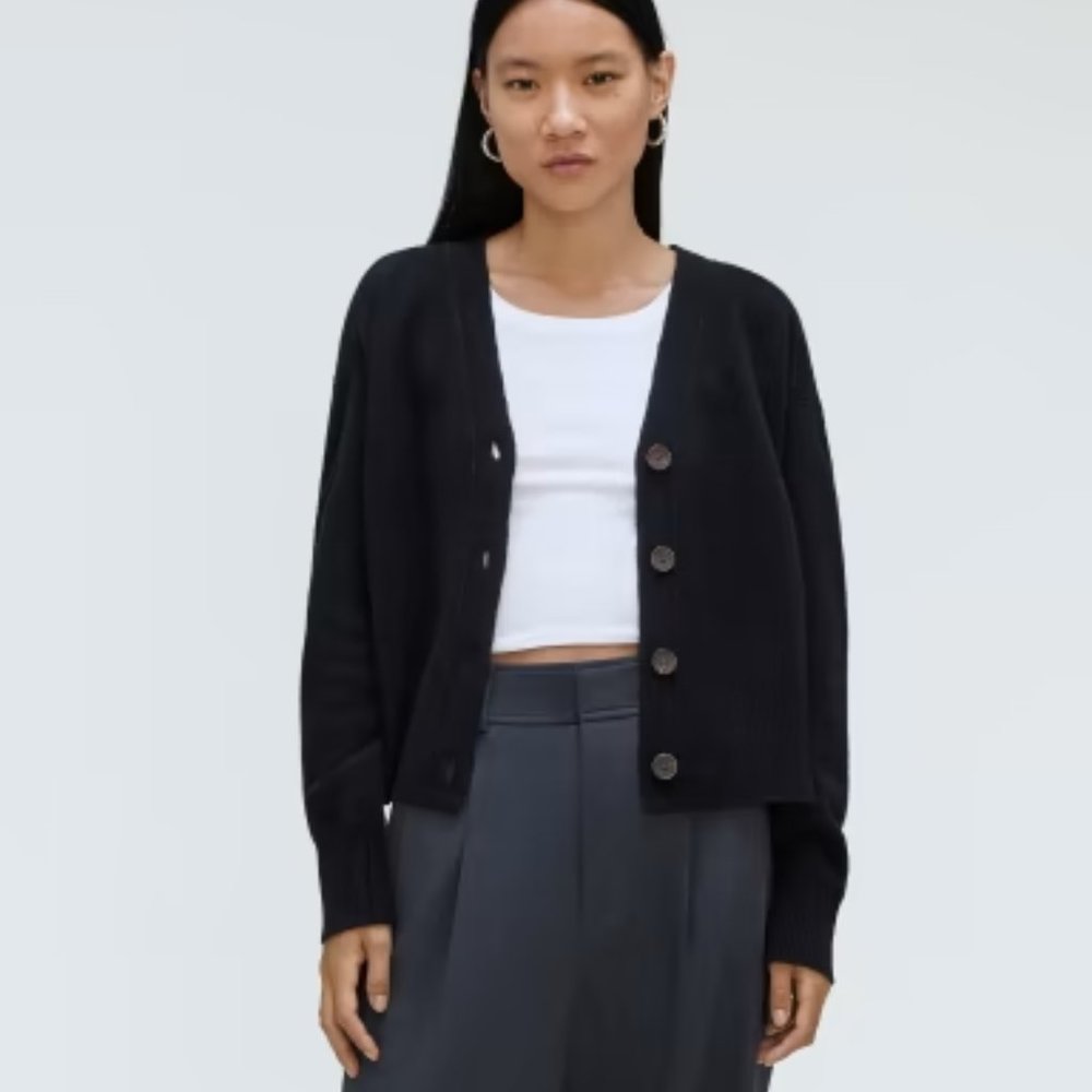 Everlane The Cashmere Cardigan Black Sweater New Women X - Small Preppy